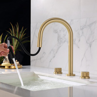 Robinet de lavabo de salle de bain et de cuisine à trois trous en laiton brossé doré non revêtu, à corps séparé, pour le lavage des légumes