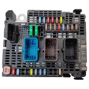Nouvelle boîte à fusibles du compartiment moteur Peugeot 508 408 Citroën C4L DS DC 12V OEM - Product Image 3