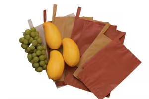 Single Layer Inside White and Black Waterproof Paper <strong>Bags</strong> Free Customer Logo and Size Free Sample Grape Pineapple Pear Cover <strong>Bag</strong> - Product Image 6