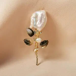Jachon Rose Flower Brooch Luxury Vintage Gold Plated Natural Baroque Pearl Flower Shaped Brooch Pin For Women