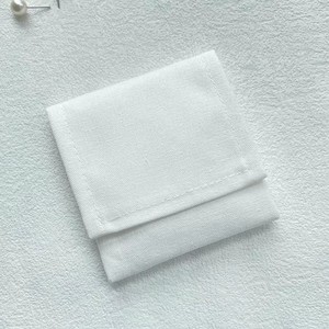 Pochette promotionnelle en coton recyclé avec rabat, petit sac cadeau en coton pour bijoux, pochette personnalisée en toile de mousseline biologique - Product Image 3