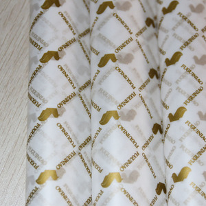 कस्टम मुद्रित नमी-प्रूफ मोम पेपर के साथ कपड़े के जूते और सॉक पैकेजिंग के लिए प्रिंट - Product Image 6