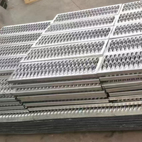 Panneaux de revêtement en maille métallique perforée en acier inoxydable nid d'abeilles, plaque de tôle en maille métallique perforée en aluminium