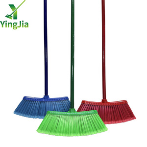Balai en gros avec manche de 120 cm, fabriqué en Chine, poils en fibres denses pour la maison et la cuisine, Ballais YINGJIA - Product Image 2