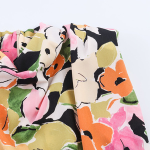 Chemisier floral personnalisé printemps 2026 à épaulettes rembourrées - Haut sans manches en mousseline avec ceinture à nouer pour <span class=keywords><strong>femme</strong></span>, OEM/ODM par l'usine chinoise - Product Image 5