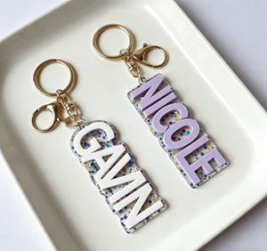 Llavero con Nombre Personalizado, Llavero <span class=keywords><strong>de</strong></span> Letras del Alfabeto Acrílico DIY <span class=keywords><strong>de</strong></span> Moda, Gran Venta en <span class=keywords><strong>Shein</strong></span> Temu - Product Image 4