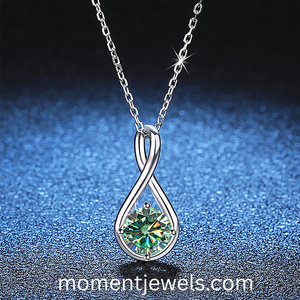 Collier en argent sterling 925 avec pendentif géométrique en moissanite plaqué or 18 carats, bijoux à porter au quotidien, cadeau pour femmes - Product Image 2