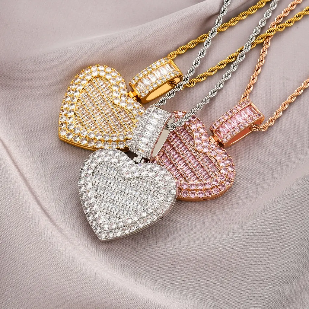 Gioielli Hip-Hop personalizzati personalizzati memoria foto pendenti ghiacciati diamante cuore cornice medaglione collana pendente per le donne