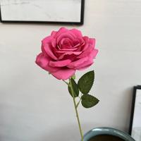EG-RS23 Grosir Mawar Buatan 3D Tangkai Tunggal Mawar Sutra Warna-warni untuk Dekorasi Acara Pernikahan dan Centerpieces