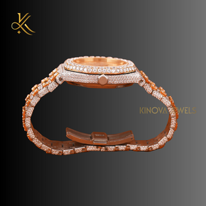 Reloj de diamantes Moissanite Premium diseñado con precisión de cuarzo, brillo brillante y un aspecto de lujo elegante para un uso moderno y elegante - Product Image 5