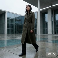 Vente en gros de manteaux imperméables de luxe pour femmes, 400G+, durables, résistants à l'eau, col mandarin, Berlin Techno-Luxe, écologiques
