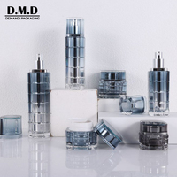 Design unique 15ml 30gr 50 ml 100ml Emballage carré vide de luxe personnalisé pour produits de soins de la peau