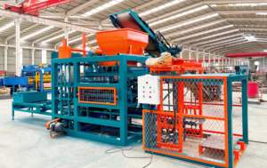 เครื่องผลิตบล็อกกลวง QT4-15ฉนวนโฟมคอนกรีตปูทางอัตโนมัติเต็มรูปแบบในแอฟริกา - Product Image 4