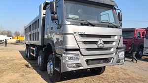 Camion benne Sinotruk Howo 371 6X4, capacité 41-50t, diesel, transmission manuelle, pour transport lourd et travaux d'ingénierie - Product Image 4