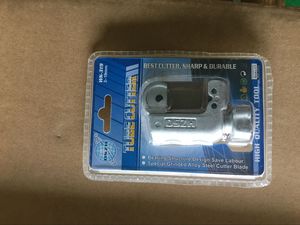 Strumento di svasatura per estrusione + tagliatubi + combinazione di utensili per svasatura conica