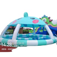 Piscine gonflable commerciale peut ombrager le soleil pour les clients piscine gonflable mignon pare-soleil piscine gonflable peut être personnalisé