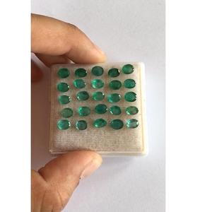 มรกตธรรมชาติที่มีคุณภาพดีตัดรูปไข่6.0*5.0มมสีสวยขัดที่สมบูรณ์แบบสำหรับการทำเครื่องประดับได้รับการรับรองสีเขียวโดย IGI - Product Image 4