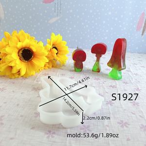 Handmade <b>Resin</b> Casting <b>Molds</b> <b>for</b> DIY Ins Style Decorative Ornaments Santa <b>Silicone</b> Desktop Tools <b>Mold</b> Cake Tools - Product Image 2