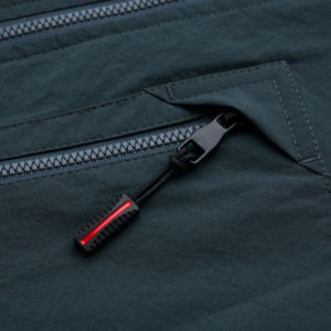 المصنع مباشرة قابل للتخصيص سحاب منزلق دائم سلسلة سيليكون مجتذب لملحقات تجهيز الملابس المصنوعة من TPU PVC - Product Image 1