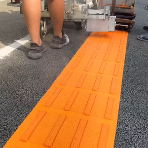 เครื่องทำเส้นจราจรแบบพ่นเทอร์โมพลาสติกชนิดล้อโค้ง แบบเข็นด้วยมือหรือแบบขับเคลื่อนด้วยตัวเอง - Product Image 1