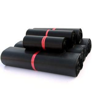 Bolsas de Envío Negras Dino de 11.5 Mil, Material Reciclado, Autosellables, Impermeables, para Comercio Electrónico - Product Image 1