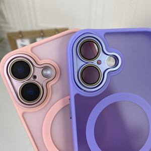 Funda Protectora Magnética Transparente Mate para Negocios, con Carga Inalámbrica, Antigolpes, TPU+PC, con Película Protectora de Lente para 15 - Product Image 4