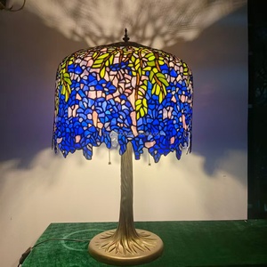 Lampe de table Tiffany en verre teinté de style européen, faite à la main, 18 pouces, design glycine chinoise, LED protectrice pour les yeux, pour chambre et salon - Product Image 1