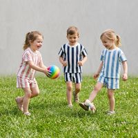 Ensemble décontracté personnalisé en fibre de bambou rayé pour bébés et enfants : T-shirt et short d'été