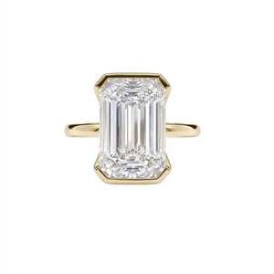 Anillo de Diamantes con Corte Esmeralda y Bisel Octogonal - Oro de 9k, 14k y 18k - Product Image 4