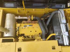 Excavadora de Cadenas Usada Caterpillar 320DL Tipo Oruga de 20 Toneladas con Capacidad de Cucharón de 0.36m y Potencia de 103KW - Product Image 4