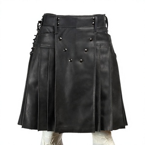 Kilt en cuir véritable pour homme, noir uni, plissé avec boutons et laçage latéral, coupe régulière, style européen - Product Image 1