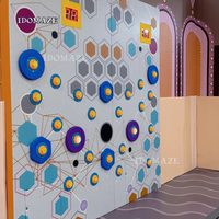 Centre de divertissement familial jeu de mur léger équipement de terrain de jeu pour enfants jeux muraux interactifs pour terrain de jeu intérieur