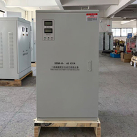Stabilisateur de tension automatique triphasé SBW-H40kVA haute précision pour usage industriel, 380V, commande d'essai d'une unité disponible directement de l'usine