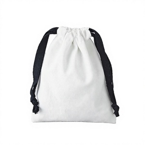 Bolsa de Lona Ecológica Blanca Lisa con Cordón y Logotipo Personalizado para Regalo/Empaque - Product Image 4