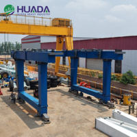 Grue hydraulique mobile sur mesure pour levage de bateaux marins, solution de manutention de bateaux pour chantier naval