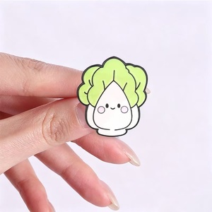 Broches et épingles en métal créatives et uniques en forme de légumes de dessin animé, mignonnes (chou, brocoli), accessoires en métal pour vêtements, vente en gros - Product Image 4