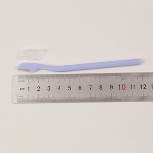 Tondeuse à sourcils Xirui Micro en acier inoxydable pour débutantes, novices, femmes, tondeuse à sourcils à manche droit, mini-tondeuse pour poils des lèvres - Product Image 1