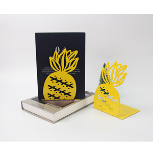 ที่กั้นหนังสือรูปสับปะรดดีไซน์ไม่ซ้ำใคร รุ่น Fruit Series ที่วางหนังสือสร้างสรรค์สำหรับตกแต่งบ้าน สำนักงาน โต๊ะทำงาน และชั้นวางหนังสือ - Product Image 6