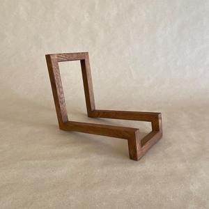 Support de présentation de livres en bois à succès avec étagère inclinée pour l'organisation du bureau à domicile et la solution de rangement de magazines - Product Image 4