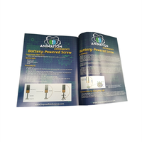 Impression de brochures sur mesure en format A4, reliées à la piqûre, papier couché