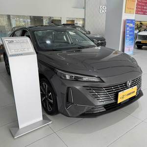 Nouvelle berline hybride rechargeable intelligente Changan Eado PHEV 2025 Blue Whale, <span class=keywords><strong>voiture</strong></span> électrique à faible consommation, autonomie <span class=keywords><strong>de</strong></span> 145 km, charge rapide, idéale pour taxi Yango - Product Image 3