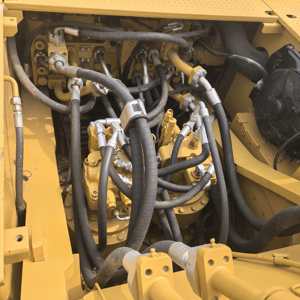 รถขุดมือสอง CAT349D 49 ตัน ลดราคาพิเศษ พร้อมเครื่องยนต์ Caterpillar ปั๊มไฮดรอลิก และเกียร์บ็อกซ์ มีสินค้าในสต็อก พร้อมจัดส่ง - Product Image 6