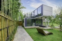 Chine 8.5 Capsule espace minuscule maison préfabriquée 2 chambres à coucher modulaire détachable apple Pods cabine maison avec cuisine pour la plage