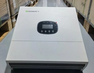 <span class=keywords><strong>Onduleur</strong></span> Solaire Hybride Haute Efficacité 230V Hors Réseau Onde Sinusoïdale Pure 3.5kW 5kW 7kW Parallèle Max 63kW pour Système Solaire - Product Image 4