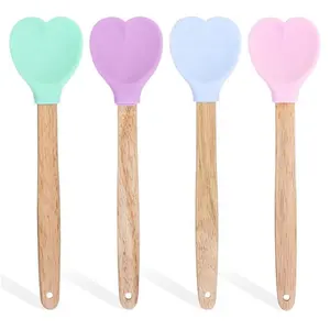 Factory Wholesale Heart Shaped Silicone Spatula With Wooden Handle Mixing Cooking Baking Wooden Valentine's Day Utensil