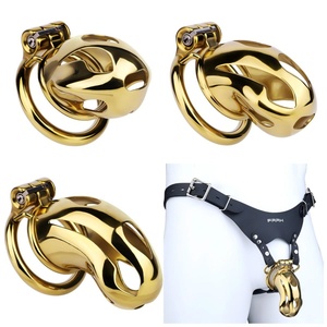 กรงครอบอวัยวะเพศชาย FRRK Chaste Lock สีทอง อุปกรณ์รักษาพรหมจรรย์ชาย เข็มขัดรักษาพรหมจรรย์ อุปกรณ์พันธนาการสำหรับคู่รักและอุปกรณ์เสริม กรงครอบอวัยวะเพศชาย ของเล่นผู้ใหญ่ - Product Image 1