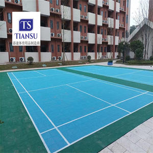 Bloc en plastique de verrouillage tuile de <span class=keywords><strong>Sport</strong></span> interverrouillage croix Mini terrain de football basket-ball Tennis Badminton Multi <span class=keywords><strong>Court</strong></span> - Product Image 1