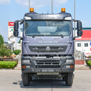 Camion-citerne Sinotruk HOWO TX 8X4 30000L 30CBM, 12 roues, transport de carburant diesel, 400HP - Product Image 1