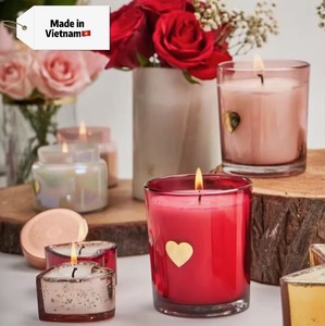 Vela de cera de soja hecha a mano con 3 mechas, diseño único, nueva decoración del hogar, regalo de vacaciones de lujo para Acción de Gracias, Año Nuevo, Ramadán, hecha a mano, Natural - Product Image 1