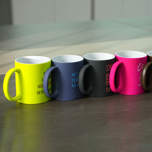Tazza <span class=keywords><strong>da</strong></span> Caffè in <span class=keywords><strong>Ceramica</strong></span> <span class=keywords><strong>Fai</strong></span>-<span class=keywords><strong>da</strong></span>-<span class=keywords><strong>Te</strong></span> di Alta Qualità, Smaltata con Rivestimento Spray Fluorescente, Grande Capacità, Sicura per Alimenti, Riutilizzabile per Omaggi - Product Image 6